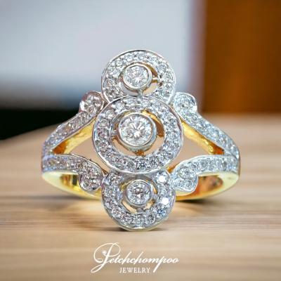 [27872] Diamond ring, width 0.89 carats, GCI certified.  39,000 