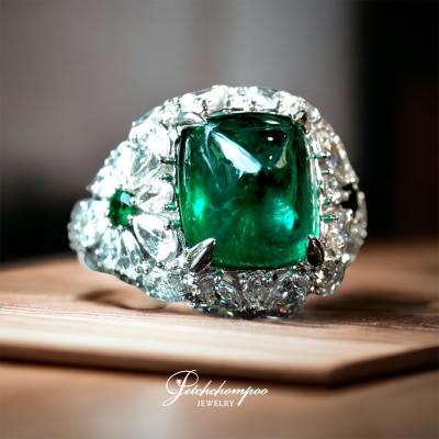 [024501] 7.66 Carat Sugar loft Emerald with diamond ring  399,000 