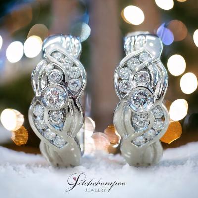 [28473] earrings with 0.60 carat diamonds  39,000 
