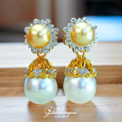 [28172] Two-tone pearl earrings with diamonds  119,000 