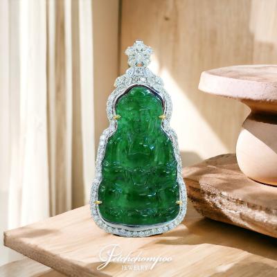 [28806] Carved A-Jade pendant  389,000 