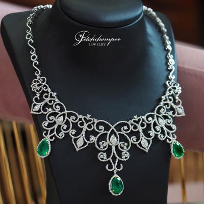 [022880] Set of Neckace And earring with Emerald and Diamond  790,000 