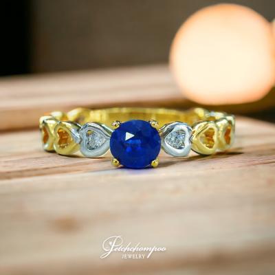 [28669] Blue sapphire ring with diamonds  15,900 