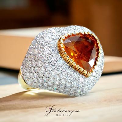 [014954] Yellow Sapphire Ring with Diamond  299,000 