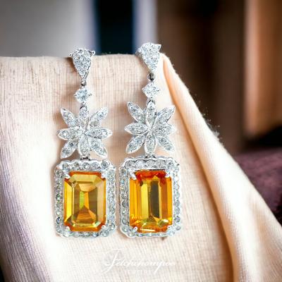 [25196] Yellow Sapphire With Diamond Earring  99,000 