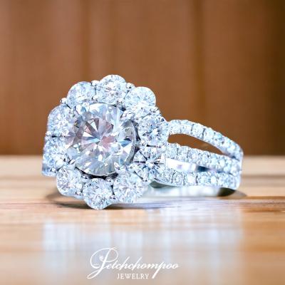 [27682] diamond ring 1.42 carats Discount 189,000