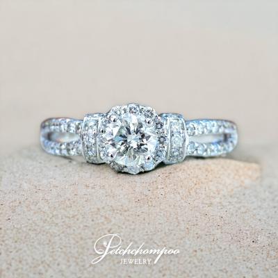 [27957] diamond ring, 0.52 carats  49,000 