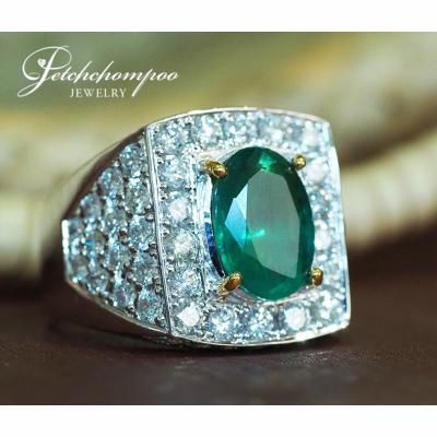 [023885] Emerald with diamond man ring  129,000 