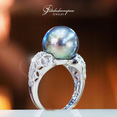 [27232] Tahiti South Sea pearl ring 13 mm with diamonds  39,000 
