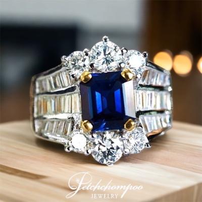 [017587] Sapphire with diamonds ring  139,000 