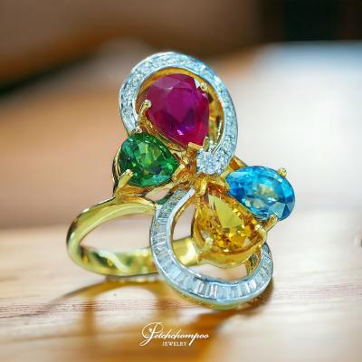 [28667] Gemstone ring with diamonds  39,000 