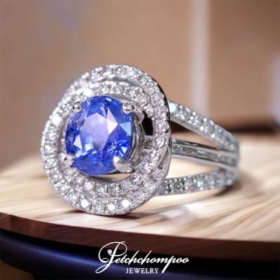[017588] Blue Sapphire ring IGL Certificate  333,000 