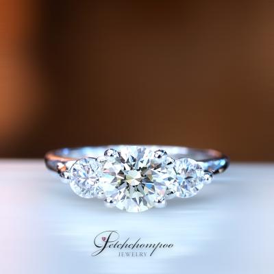 [28085] Premium size diamond ring,  0.80 carat Discount 79,000