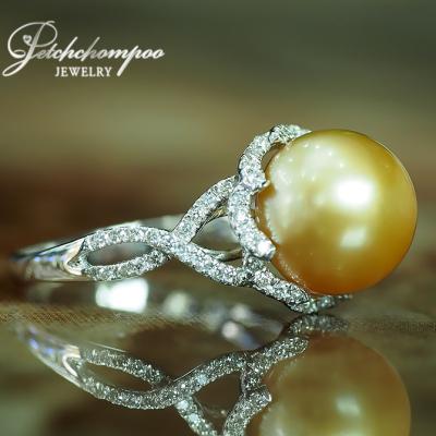 [023492] golden South Sea with diamond ring  39,000 