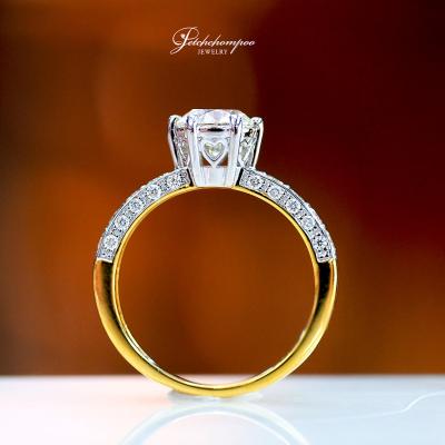 [27985] GIA certified diamond ring, 0.90 carat Discount 89,000