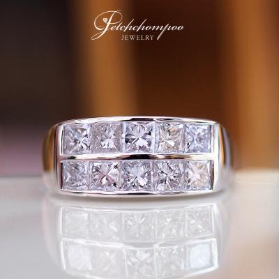 [26882] Princess cut diamond ring.  99,000 