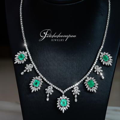[25594] Emerald and diamond necklace  299,000 