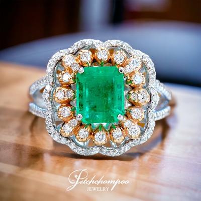 [25989] Columbia Emerald and diamond Ring  59,000 