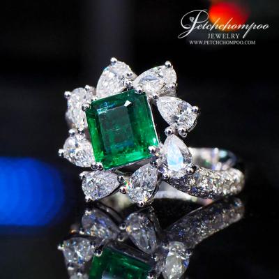 [26273] Emerald and diamond Ring  179,000 