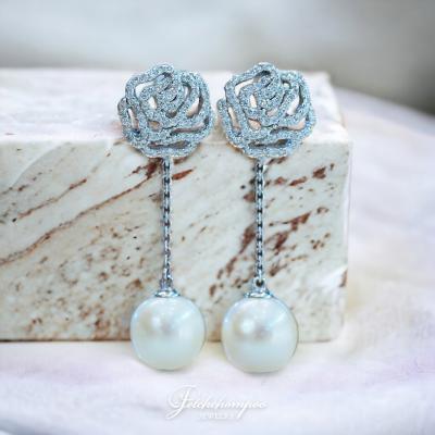 [29114] South sea pearl with diamond earring  39,000 
