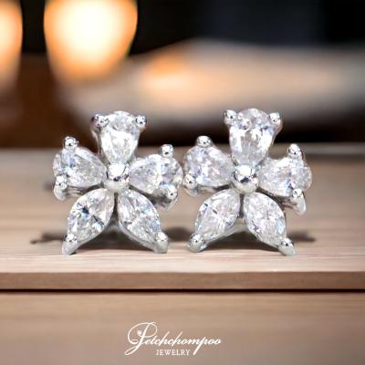 [022544] Flower Diamond earrings  59,000 