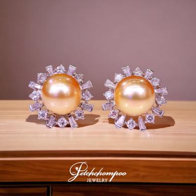 [26011] Southsea pearl with diamond Earring  109,000 