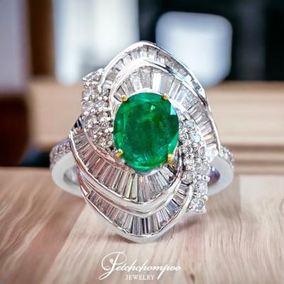 [023953] Emerald with diamond ring  99,000 