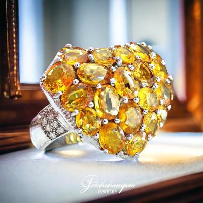 [023854] Yellow Sapphire With Diamond Ring  59,000 
